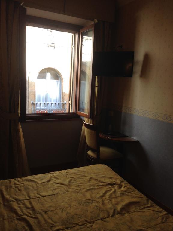 Hotel Filippeschi 3*